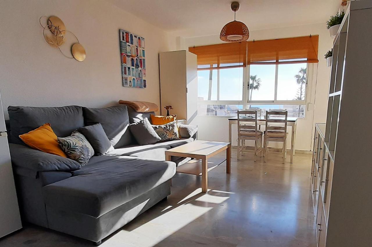 Fantastico Apartamento En La Carihuela Apartman Torremolinos Kültér fotó